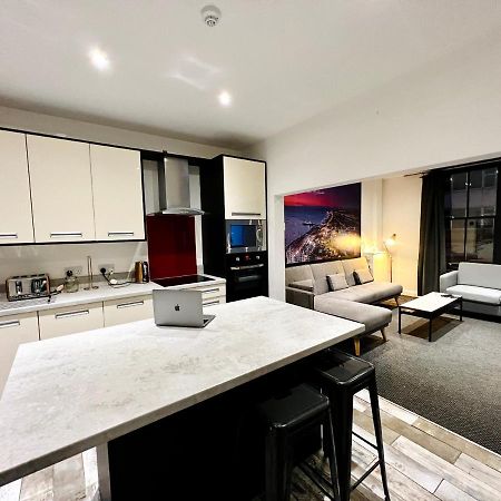 The Pier Suite Serviced Apartment 블랙풀 외부 사진