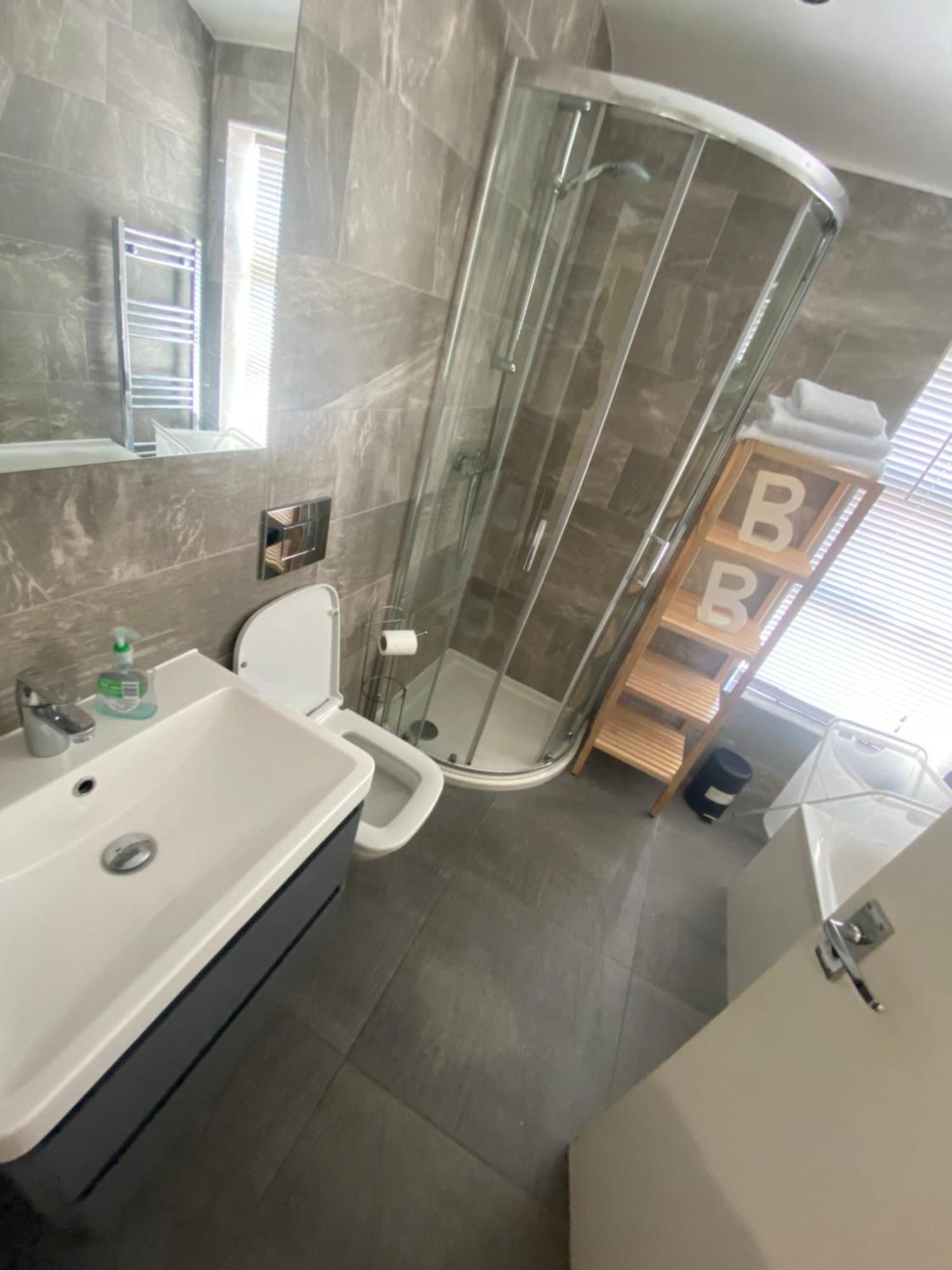 The Pier Suite Serviced Apartment 블랙풀 외부 사진